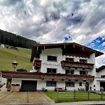 Apartamento Glockenstuhl, Haus Tux