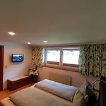 Glockenstuhl, Haus Apartamento