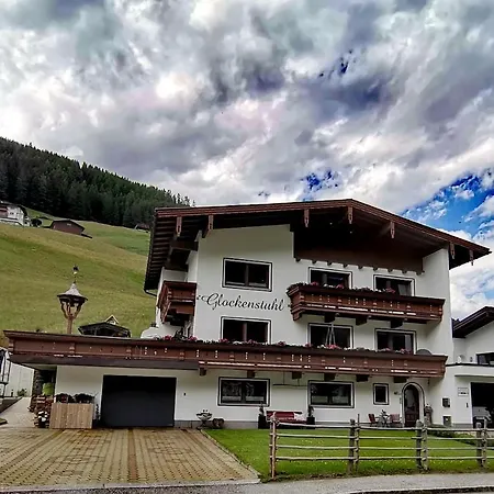 아파트 Glockenstuhl, Haus 턱스