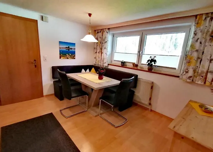 Glockenstuhl, Haus Apartman Tux