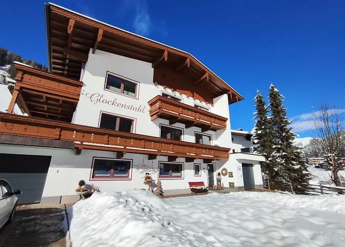 Glockenstuhl, Haus *